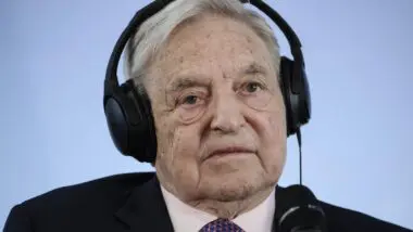 Como George Soros controla os promotores progressistas dos EUA