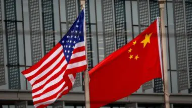EUA condenam homem a 4 anos de prisão por espionar opositores para a China